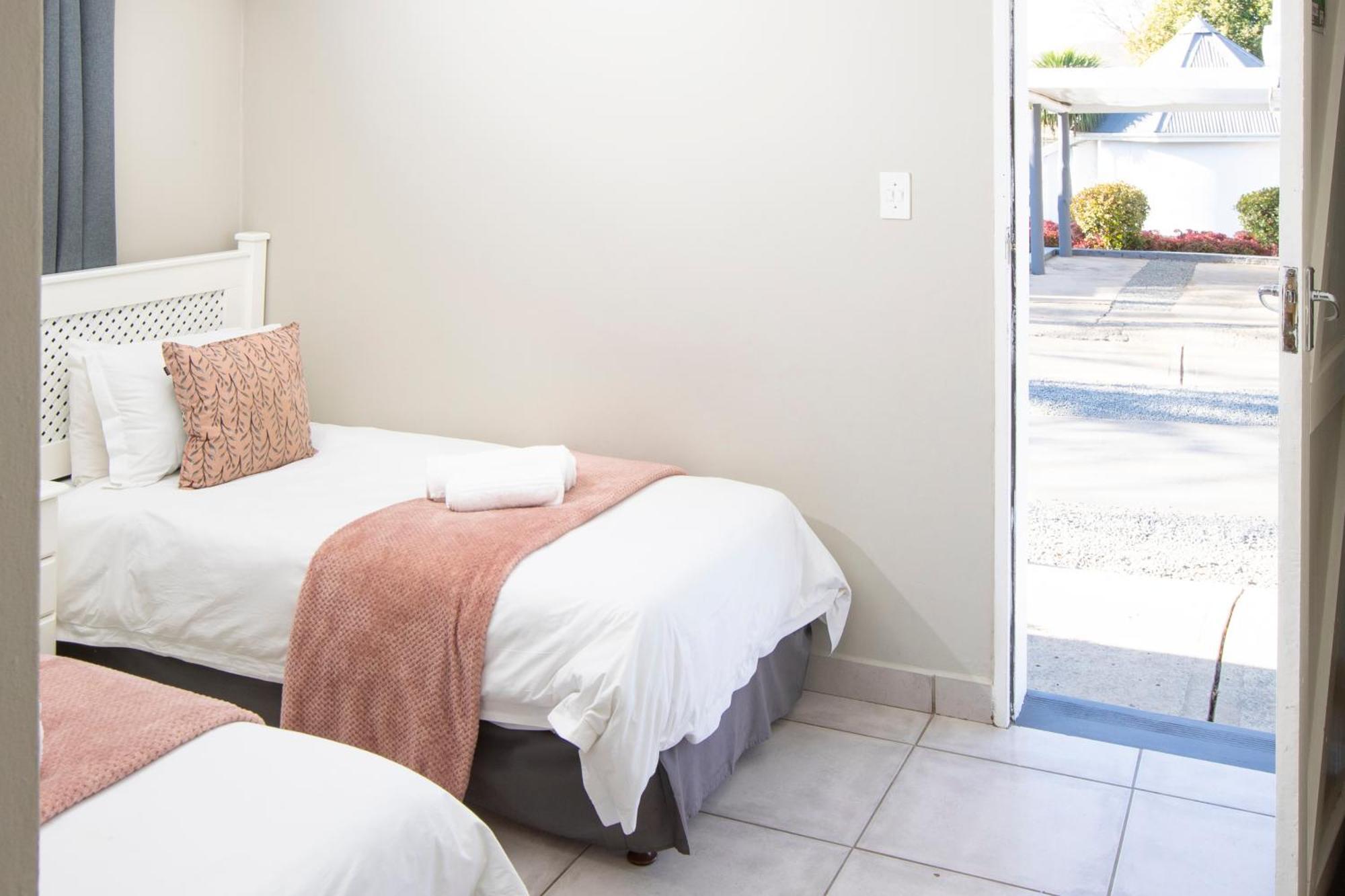 Mount Currie Inn 科克斯塔德 外观 照片